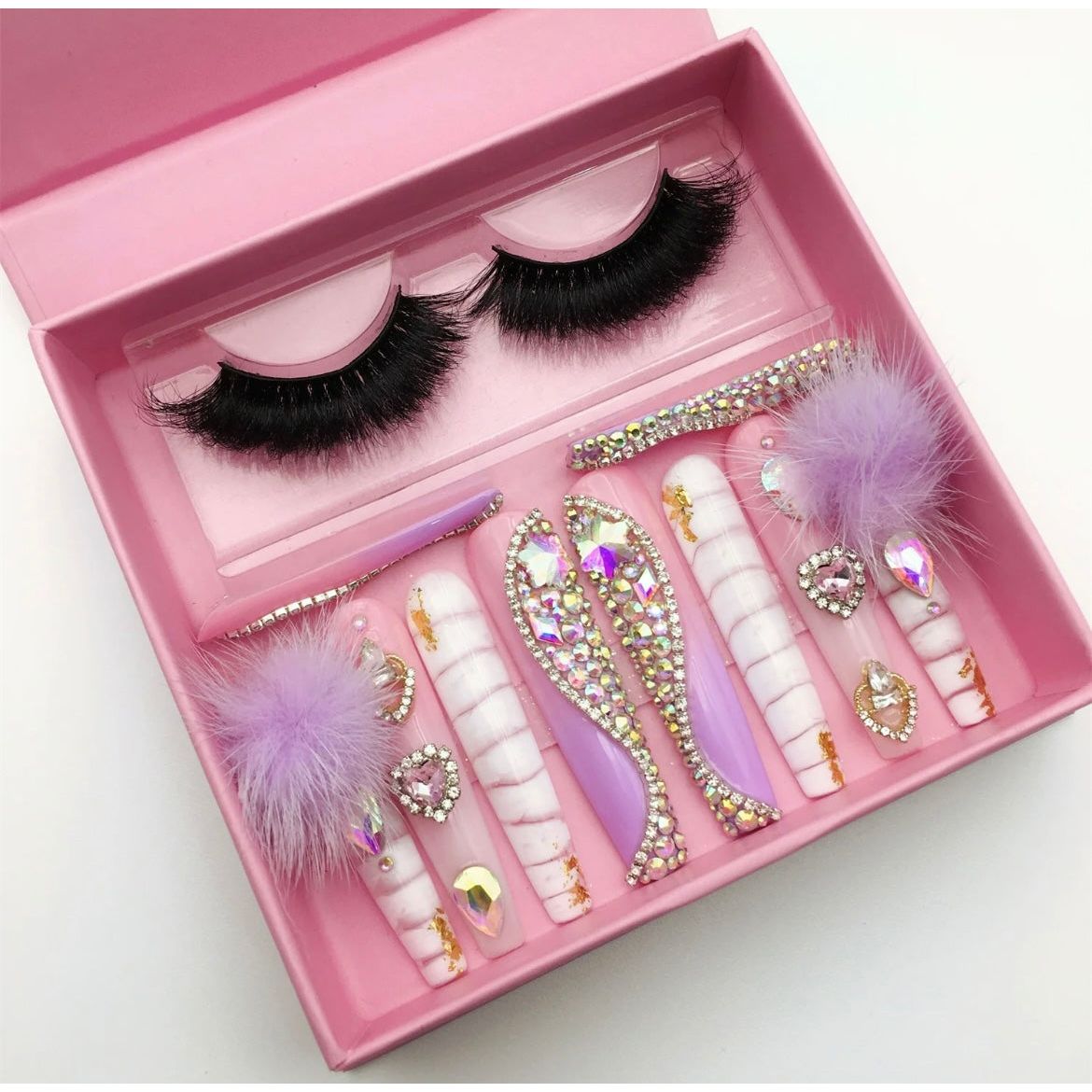 Glitzy Glam Nail and Lash Set