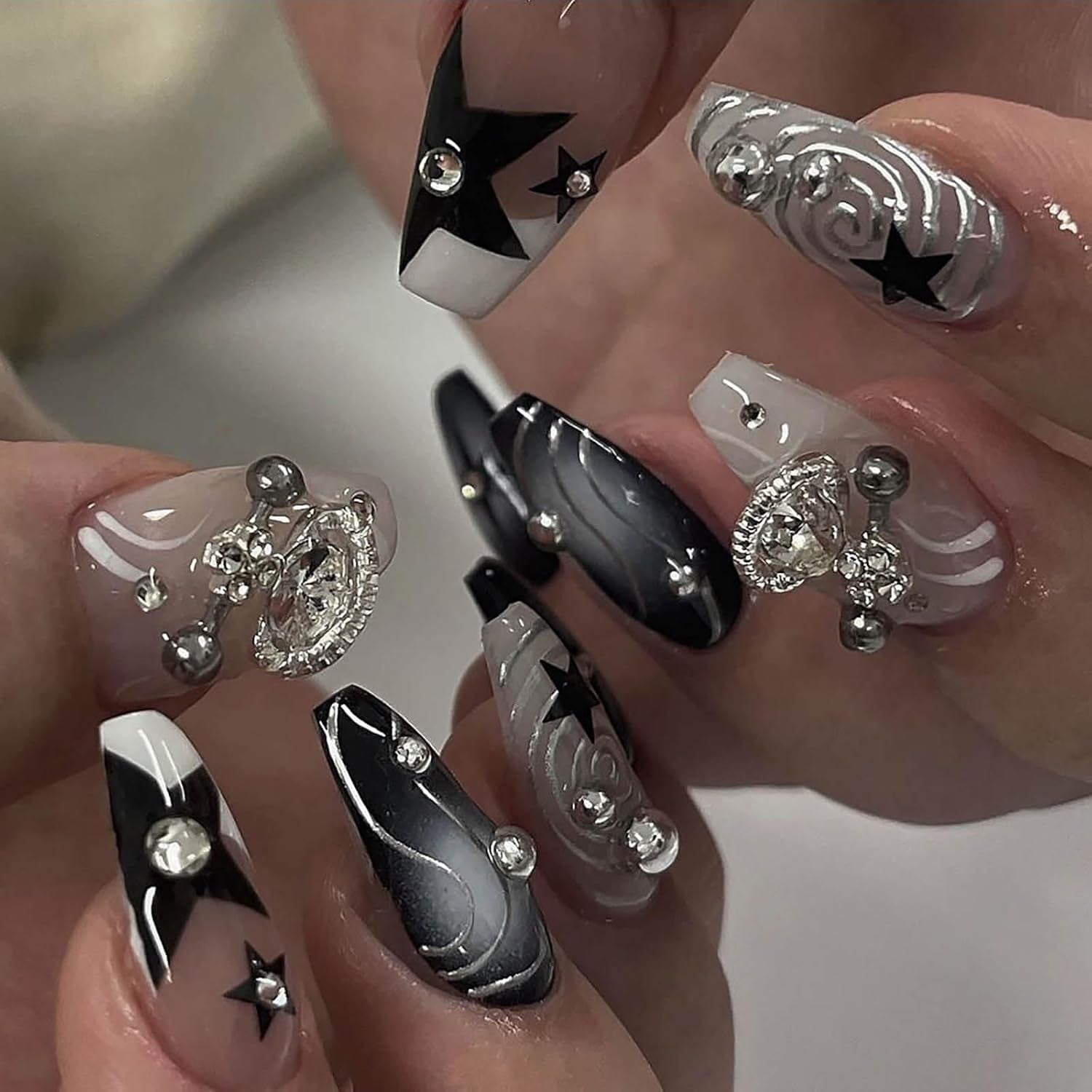 Press on Nails Medium Coffin Fake Nails Black Gradient Acrylic Press on False Nails with Y2K Planet Flash Diamond Artificial Press on Nails with Design Stick on Nails for Women